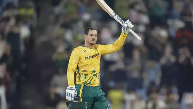 Quinton de Kock celebrates his century against West Indies in Centurion